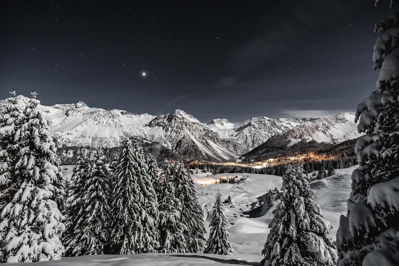 Hotel Alpensonne - Panoramazimmer & Restaurant Arosa Eksteriør billede