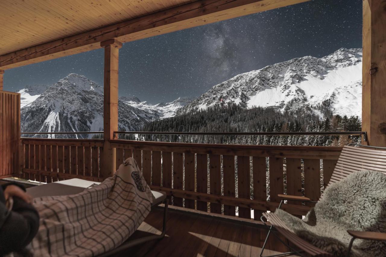 Hotel Alpensonne - Panoramazimmer & Restaurant Arosa Eksteriør billede