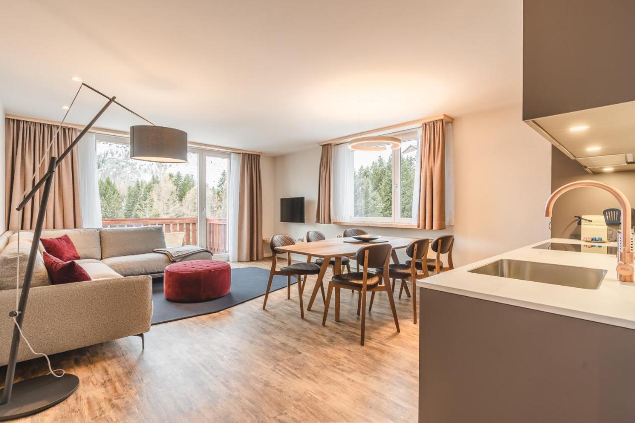 Hotel Alpensonne - Panoramazimmer & Restaurant Arosa Eksteriør billede