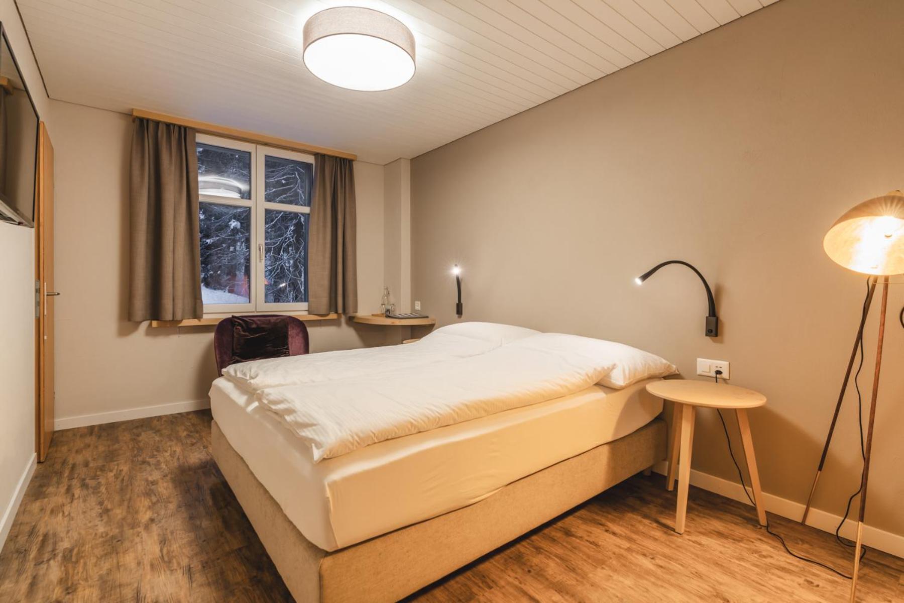 Hotel Alpensonne - Panoramazimmer & Restaurant Arosa Værelse billede
